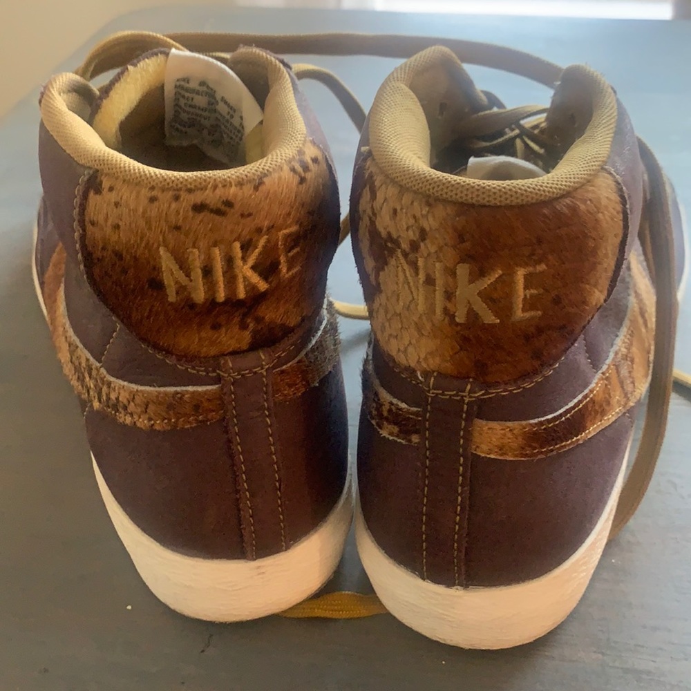 Nike shoes